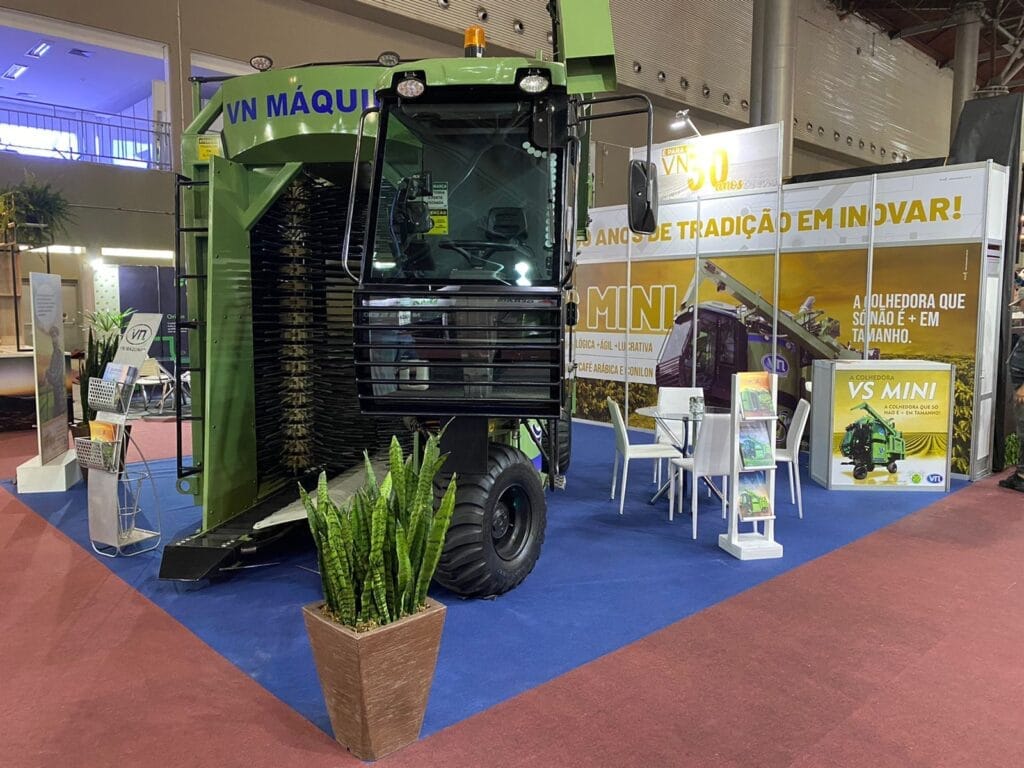 Estande VN Máquinas Feira Agronegócio Franca- SP